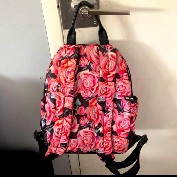 Juicy couture In Bloom floral backpack - Picture 2 of 6